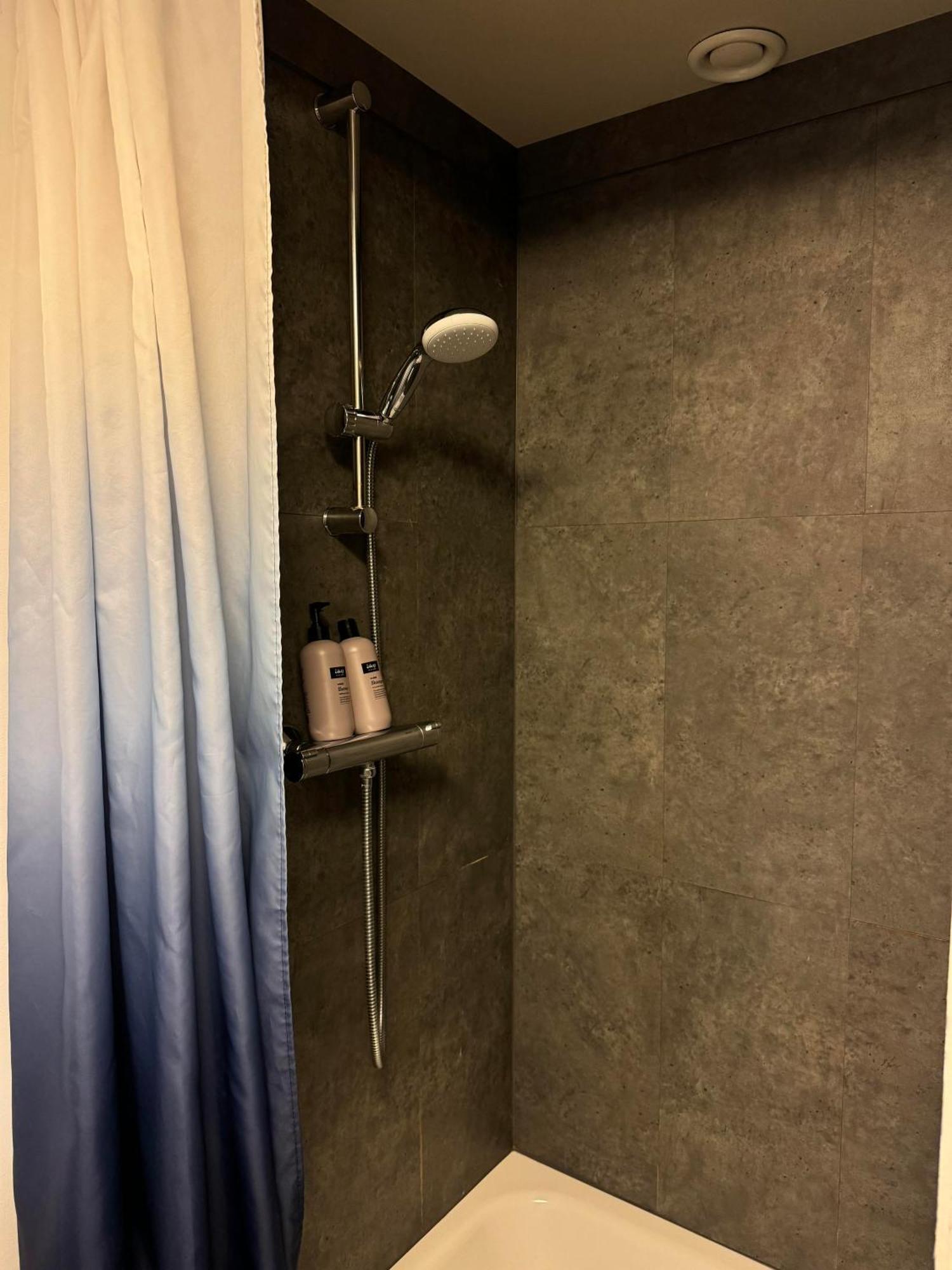 The Vik Inn By Ourhotels المظهر الخارجي الصورة